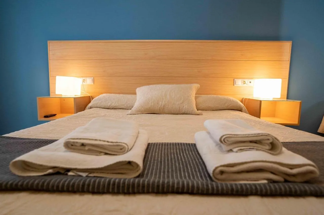 Hotel Sierra De Huesa 2*,